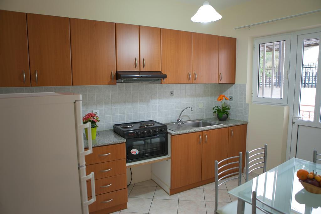 Iliana Apartments Tolo Exterior photo